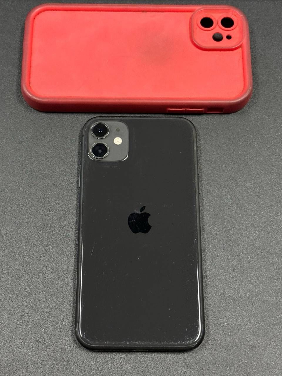 Apple iPhone 11 A2111 64GB Black Unlocked Red Case