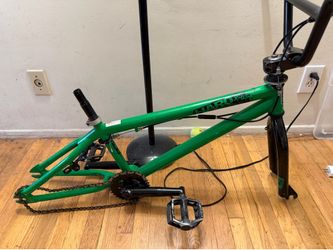 Haro backtrail x3  bmx bike