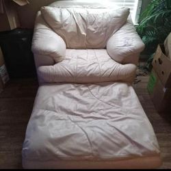 Cream / Ivory Leather Sofa, Chair And Ottoman 