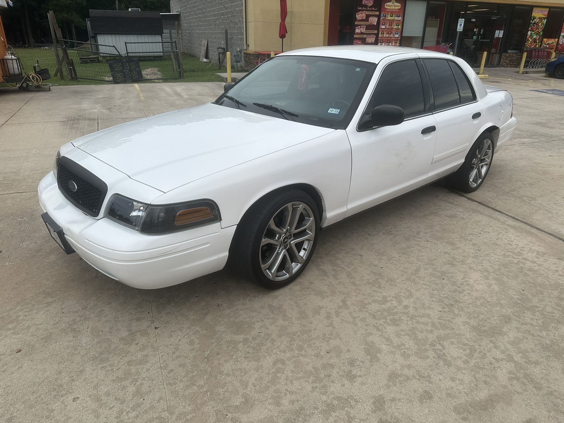2010 Ford Crown Victoria
