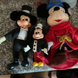 Vintage Mickey Mouse, Magician Figurines