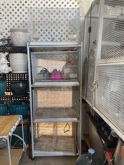 4 medium cages