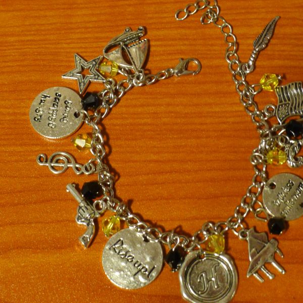 Hamilton Musical Charm Bracelet For In Menlo Park Ca Offerup Hamilton Musical Charm Bracelet