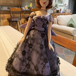 Ashton drake by Mel Odom doll Crème de Cassis