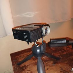 LED Projector 