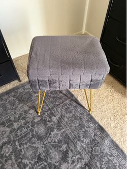 Vanity Chair