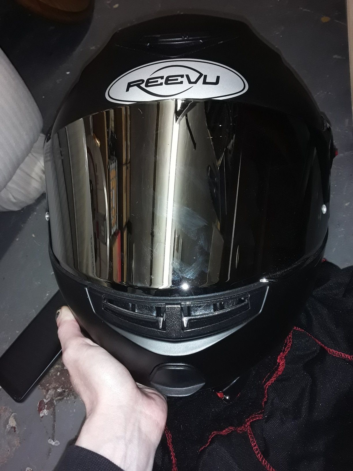 Reevu helmet w case $130obo