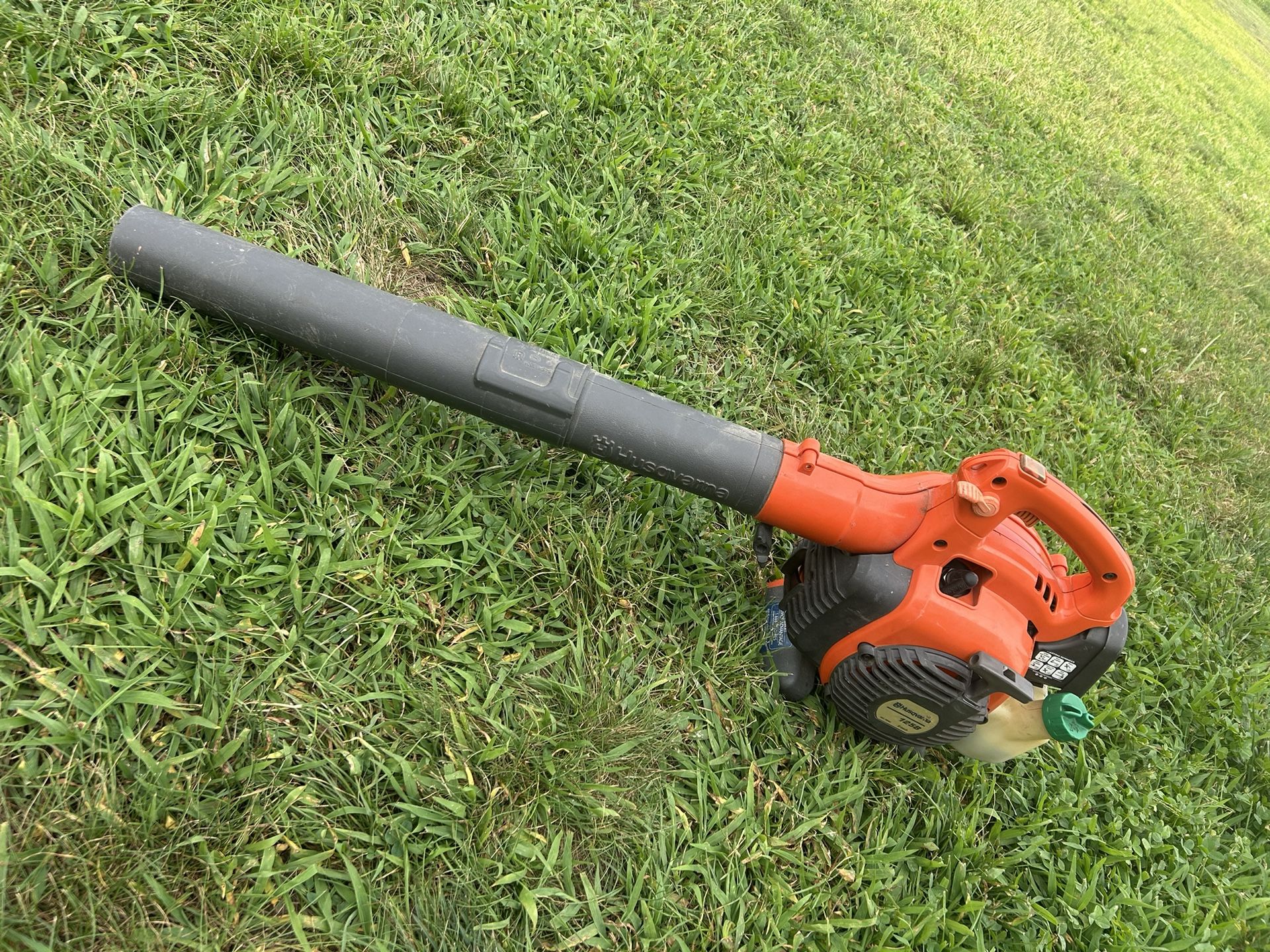 Leaf Blower