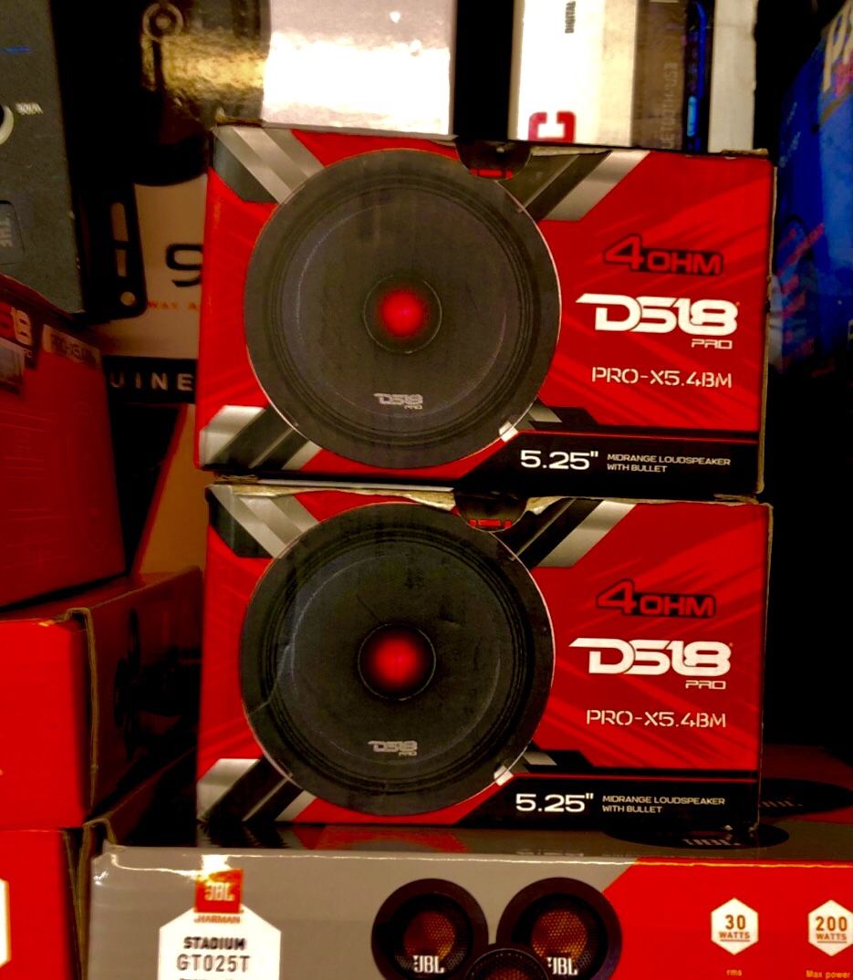 Selling this pair of ds18 midrange loudspeakers