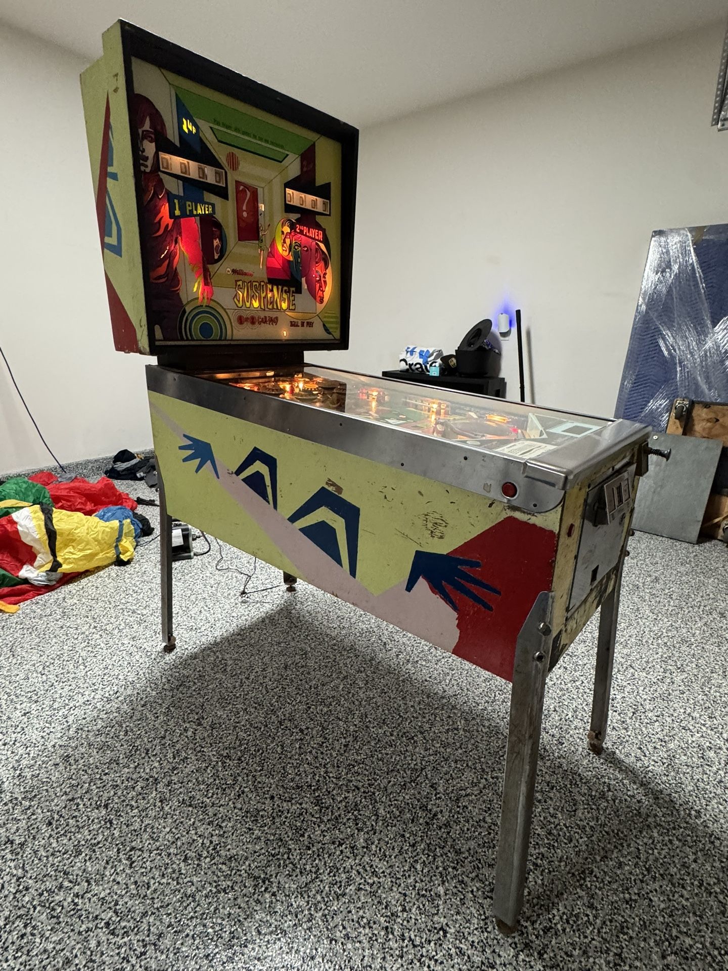 1969 WILLIAMS PINBALL MACHINE