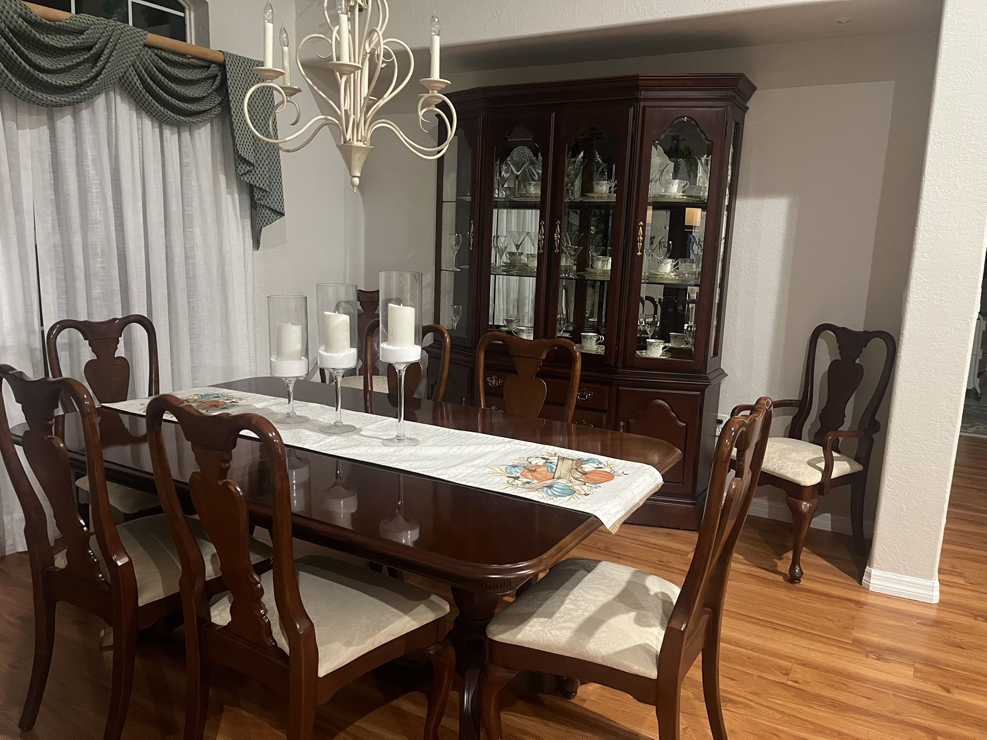 Cindy Crawford 4 Piece Sectional