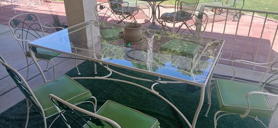 Padeo furniture