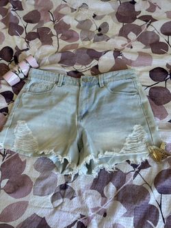 Girl Jean Shorts Size M
