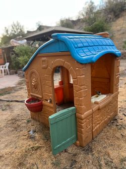 Step 2 Playhouse