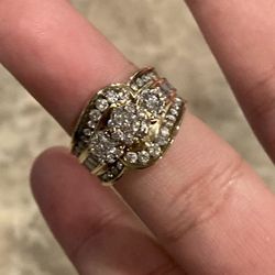 10k yellow gold diamond ring 1.5tcwt