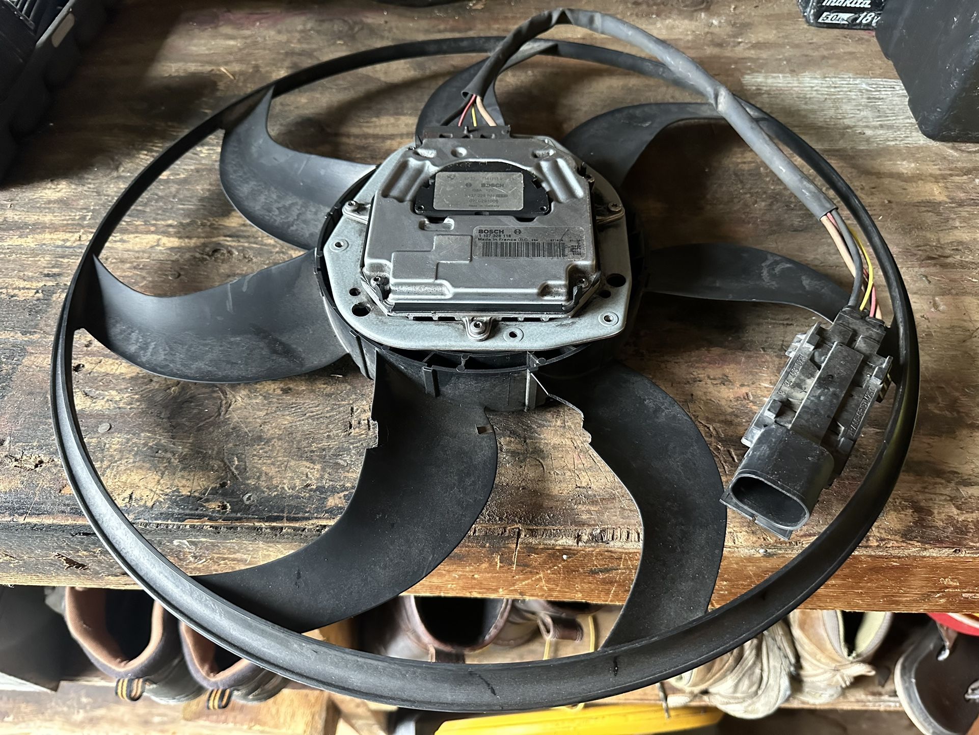 BMW Radiator Fan OEM