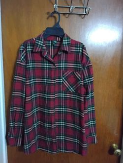 Red Plaid Flannel Button-Up Shirt. Medium