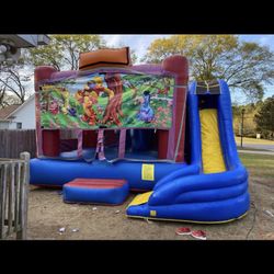 Bounce House 