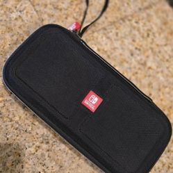 Nintendo Switch Hard Case + Games Case