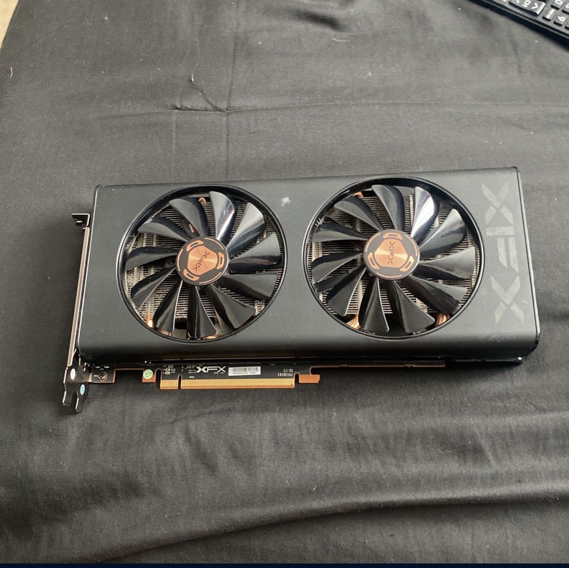 Xfx Rx Radeon Pro 5500 Xt With 8gb Graphics Card Xfx Rx 5600 Xt