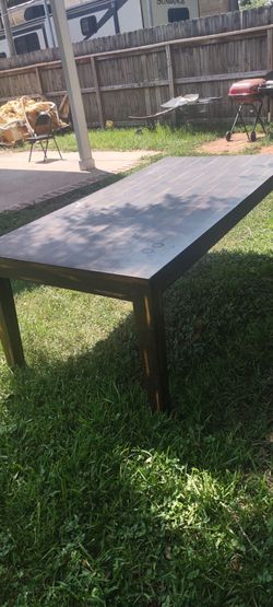 Kitchen table