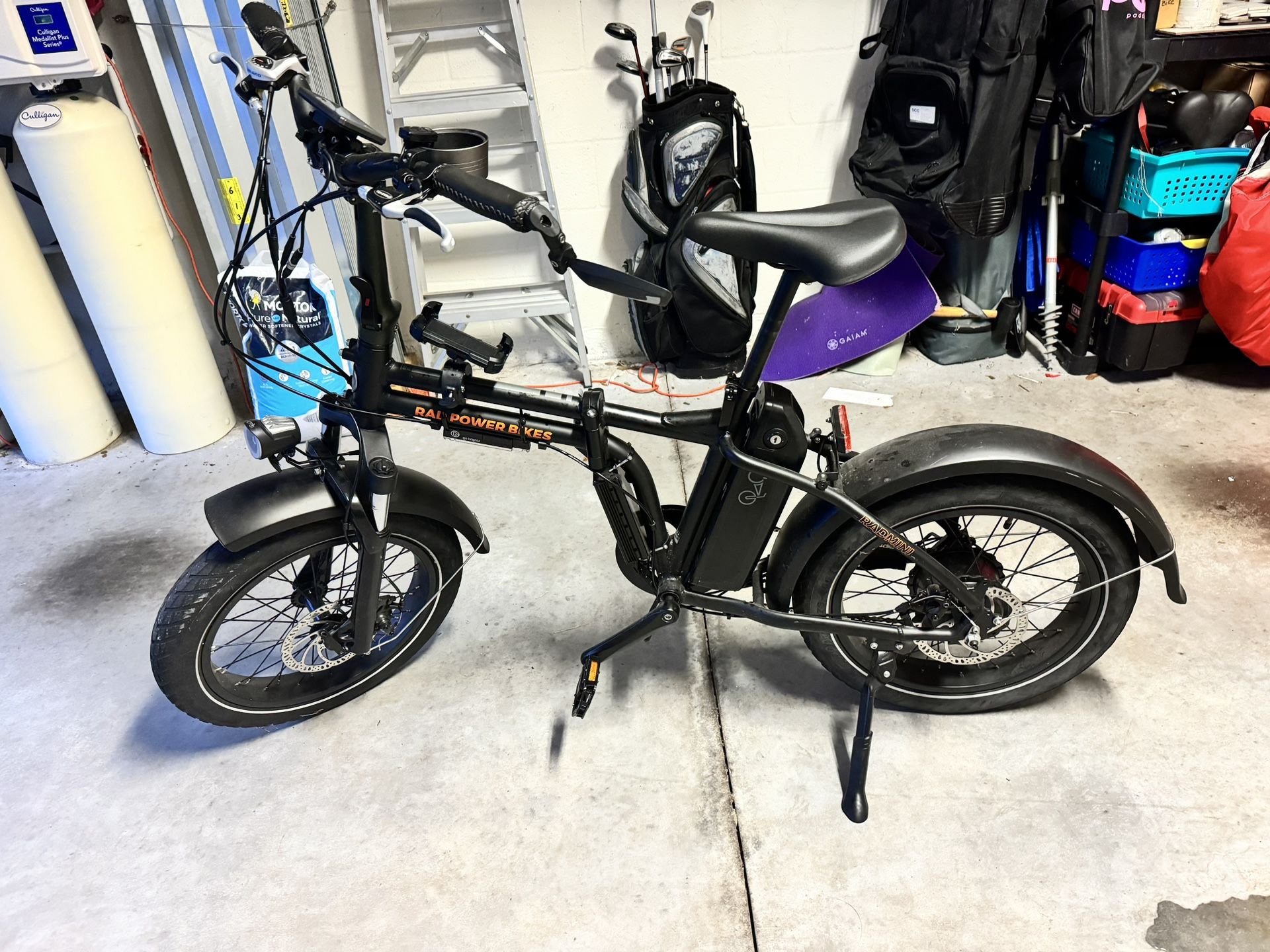 Upgraded RadPower  E-bike (Upgrade And In perfect condition)