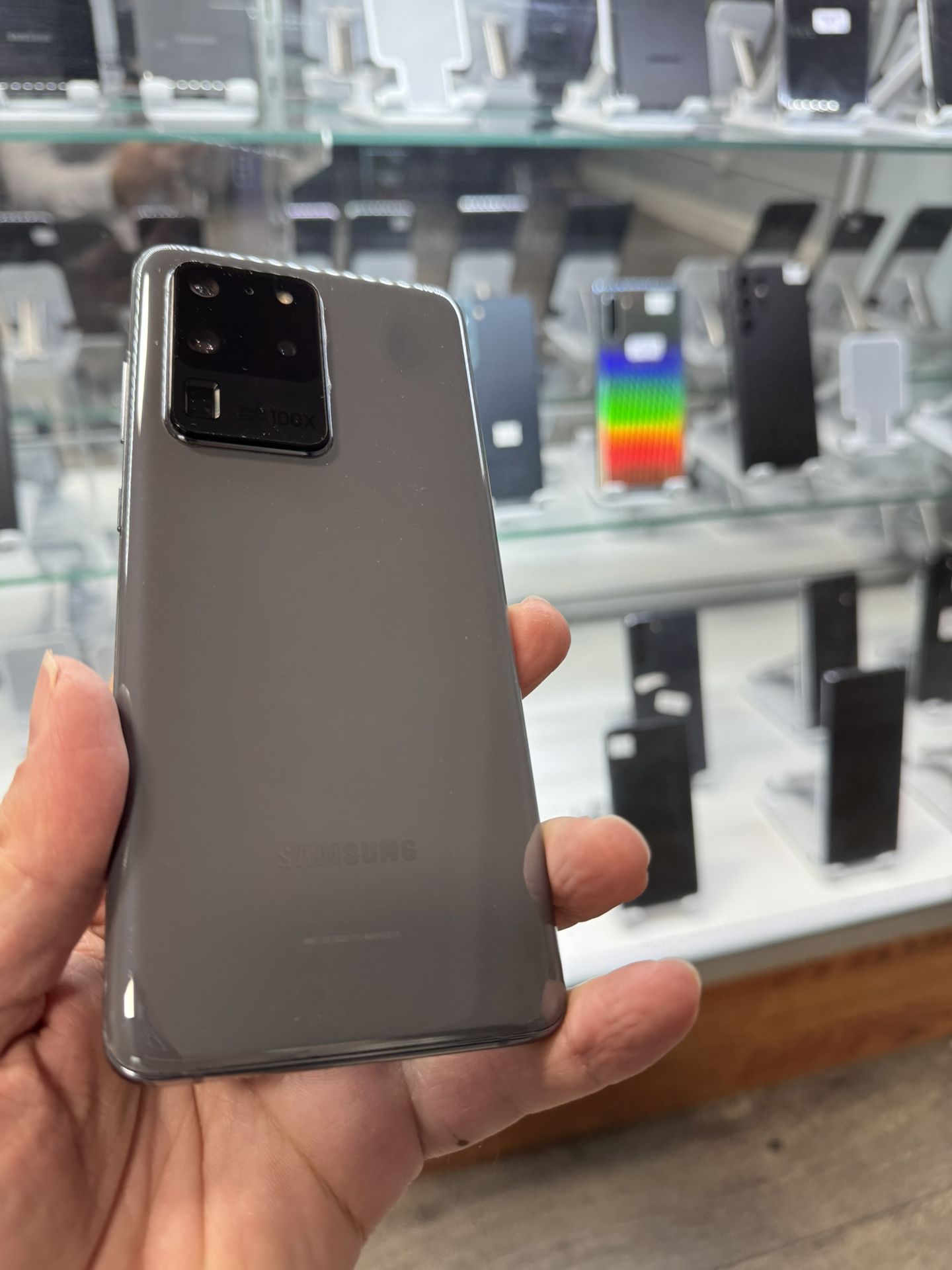 Unlocked Samsung s20 Ultra - Desbloqueado 