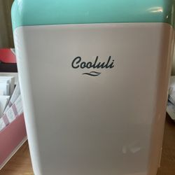 Cooluli mini Fridge (Hot And cold)