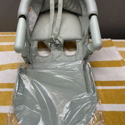 Lalo Hook-On High Chair with Attachable Silicone Tray