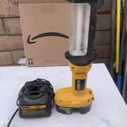Dewalt Light