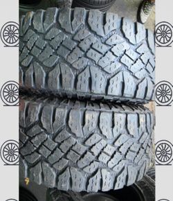 285 75 18 GoodYear Wrangler Set of 2 Used Super Clean Set