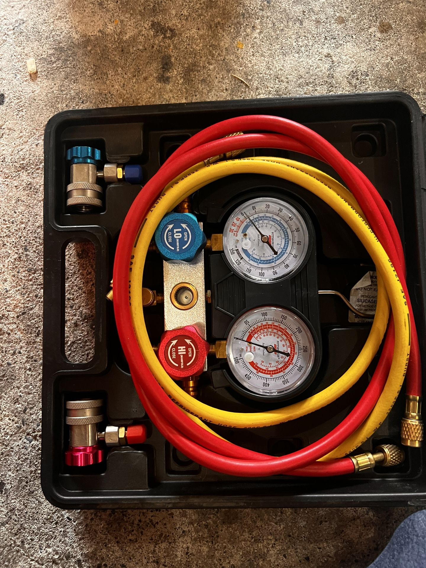 Pittsburg A/C Manifold Gauge Set