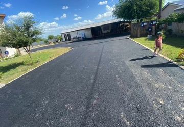 Asphalt &Seal Coating