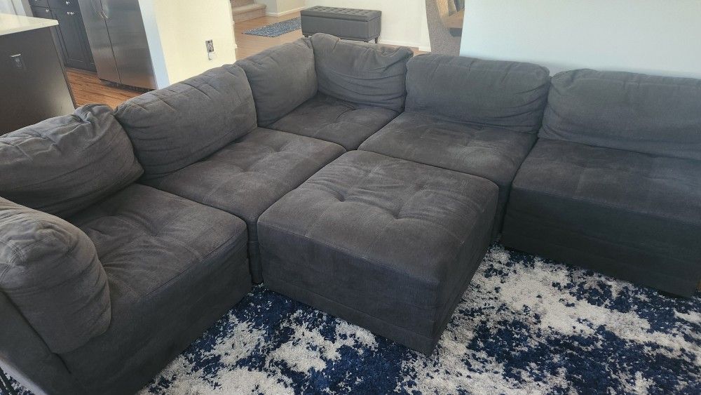 ****PENDING****Costco Gray Sectional With Ottoman