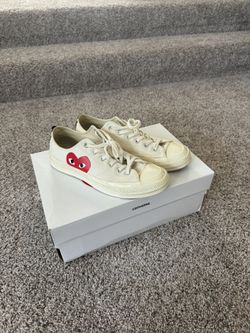 Comme des Garcons Converse (Size 7M/9W)