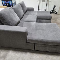 Living Spaces Modular Sectional Sofa w/ Dual Chaise – Modern Gray Couch