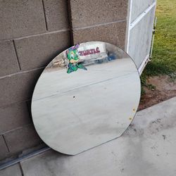 Round Dresser Mirror 