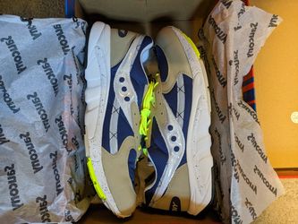 Saucony AYA size 11.5 new