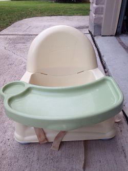 Booster seat