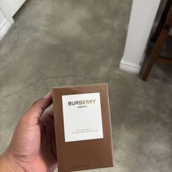 Burberry Hero