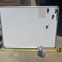 Magnetic Whiteboard 3ft X 4ft