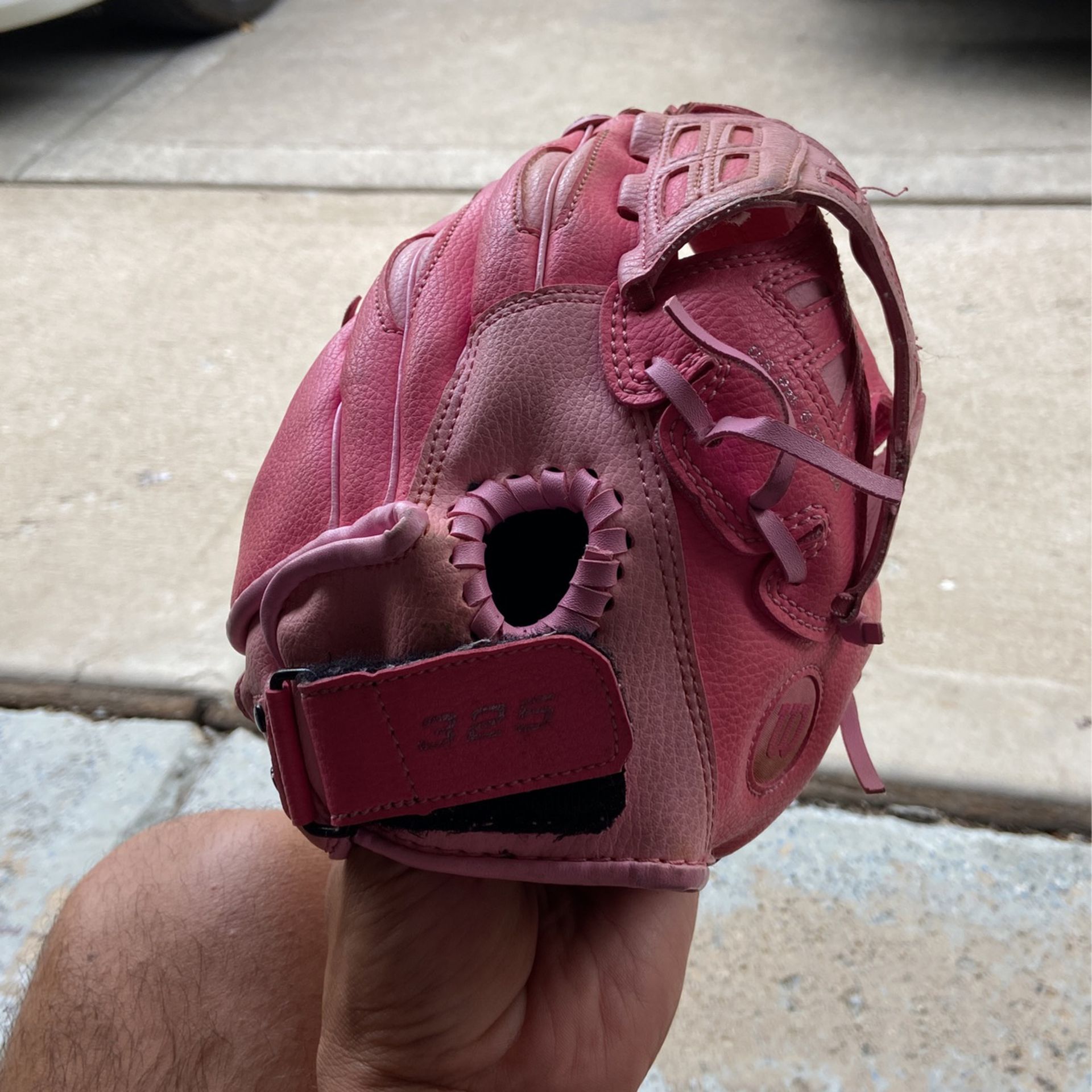 Girls Baseball Glove