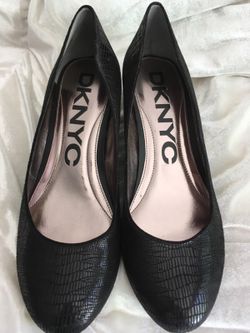 DKNY platform black dress shoe