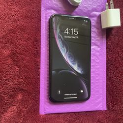Unlocked iPhone XR 64gb 
