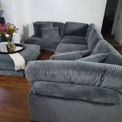Sectional Grey 