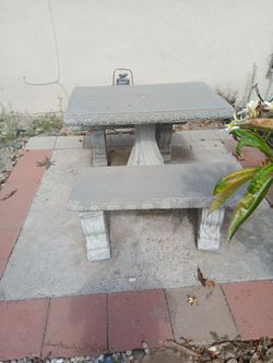 Concrete table n seats