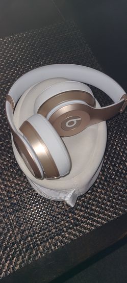 Beats Solo2 Wireless