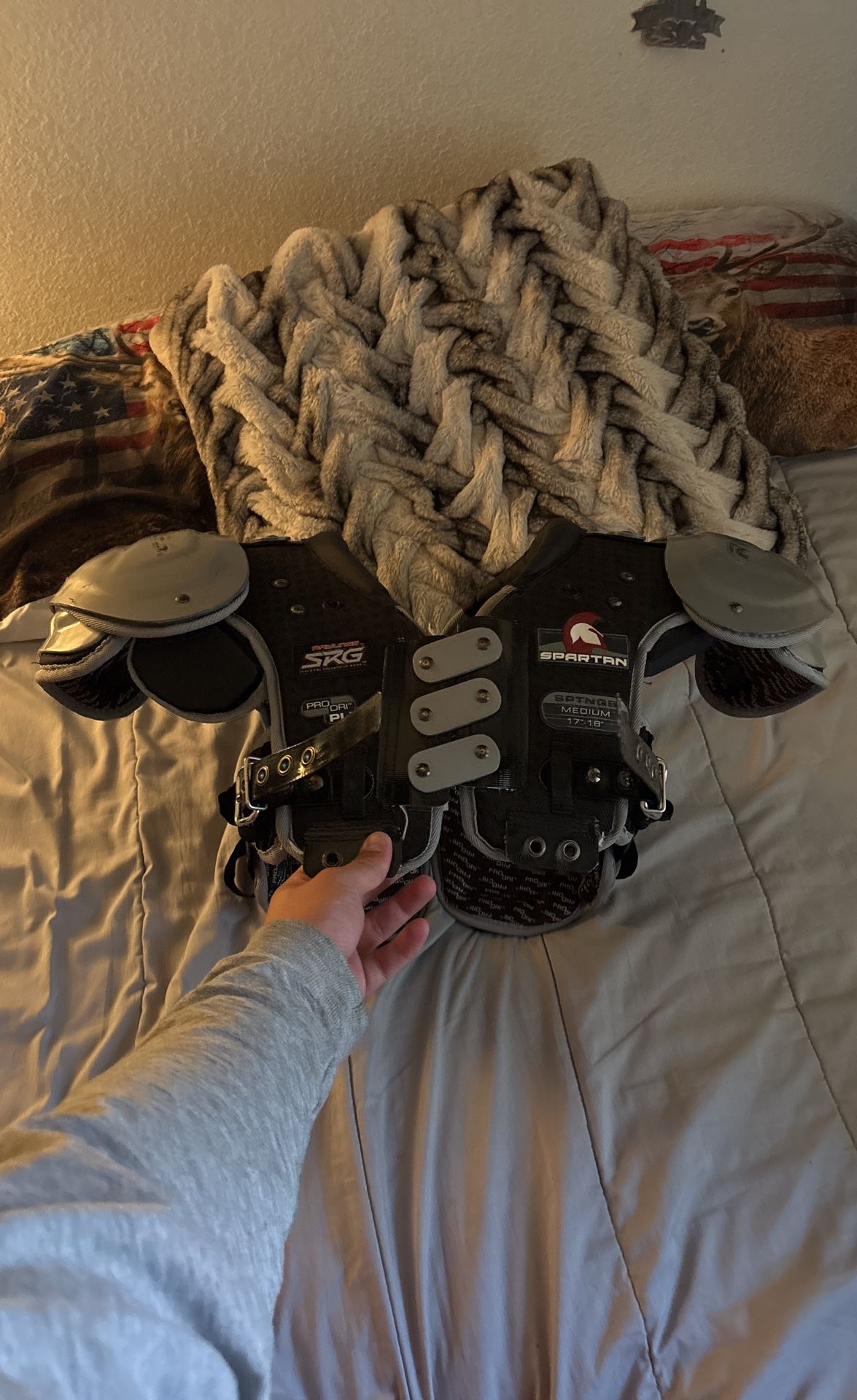 Spartan Memory Foam Shoulder Pads