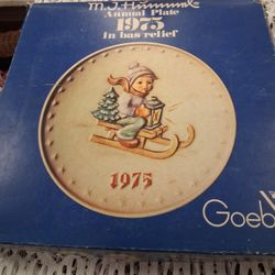 HUMMEL PLATE 1975