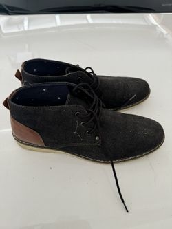 4 Pairs Of Men’s Shoes